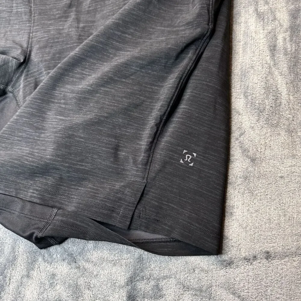 LULULEMON Men Sz L Shorts 9.5” Lined Charcoal Gray Black Yoga Sport Luxury 0227